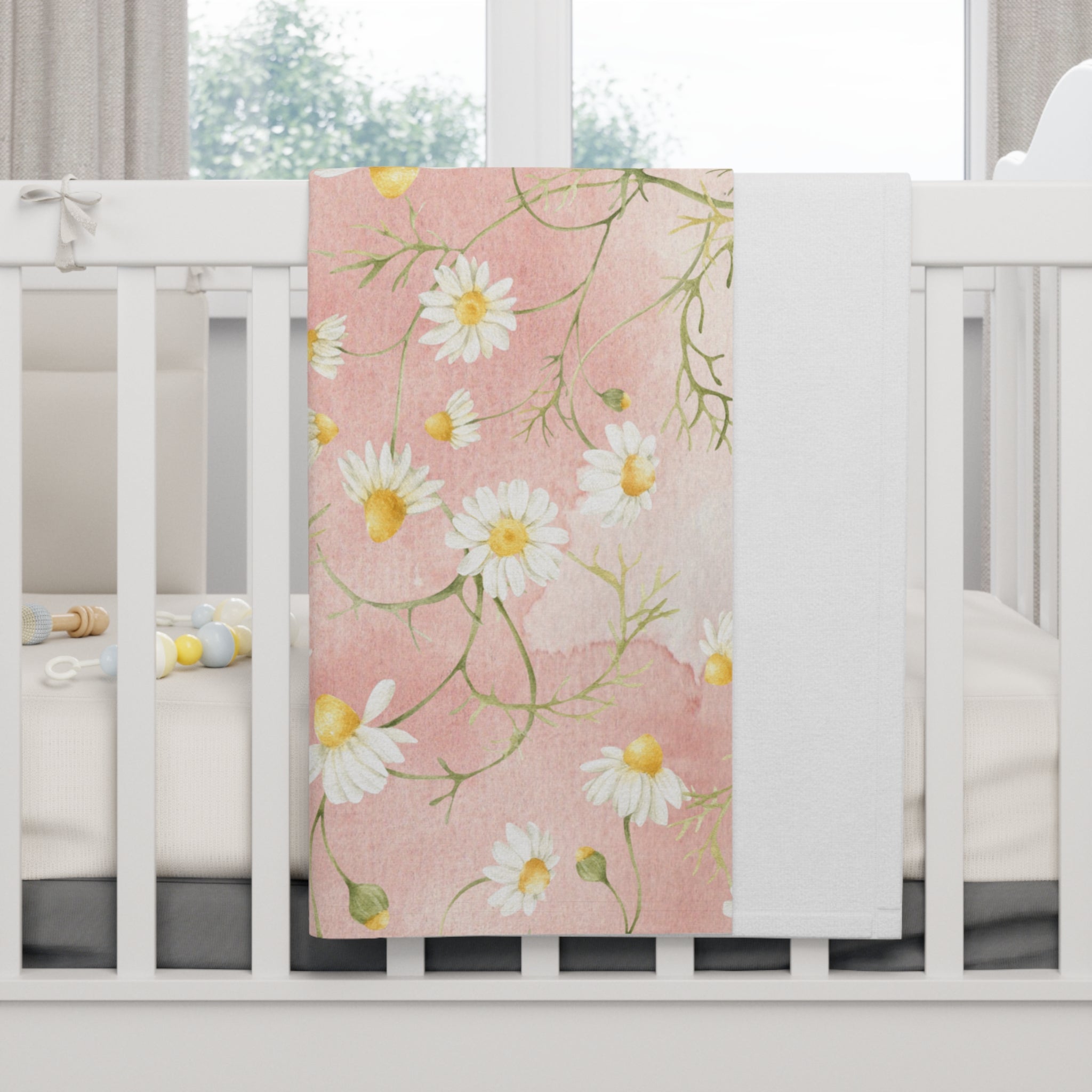 Daisy Floral Pattern Baby Blanket | Pink Fleece Throw
