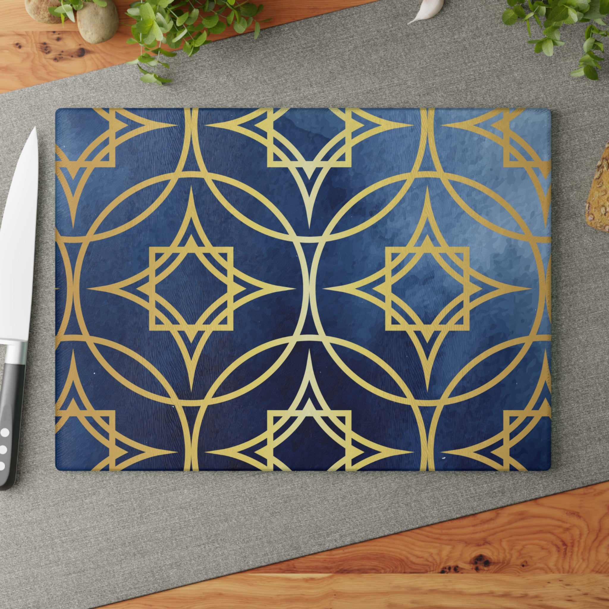 Elegant Geometric Glass Cutting Board - Perfect for Entertaining and Gift-Giving